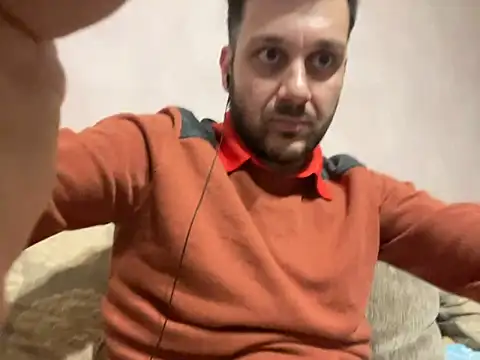 Snapshot of MaeltraJoy chatting on 02-02-25, 05:58 MaeltraJoy online show from 02-02-25, 05:58