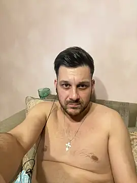 Snapshot of MaeltraJoy chatting on 01-28-25, 08:47 MaeltraJoy online show from 01-28-25, 08:47