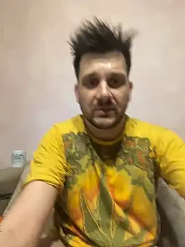 Snapshot of MaeltraJoy chatting on 02-08-25, 08:10 MaeltraJoy online show from 02-08-25, 08:10