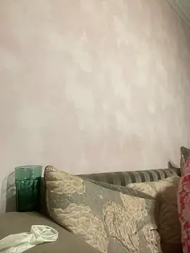 Snapshot of MaeltraJoy chatting on 03-18-25, 06:17 MaeltraJoy online show from 03-18-25, 06:17