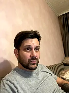 Snapshot of MaeltraJoy chatting on 10-23-25, 01:54 MaeltraJoy online show from 10-23-25, 01:54