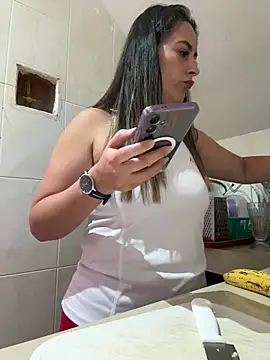 Rousse92 online show from 01-18-26, 08:45