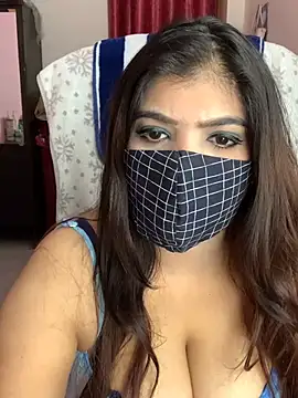 Snapshot of Fantastic_ruby chatting on 02-23-25, 10:09 Fantastic ruby online show from 02-23-25, 10:09