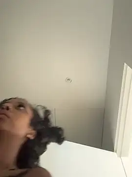 Your Paris online show from 03-23-26, 06:52