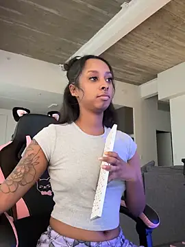 Your Paris online show from 04-06-26, 03:02