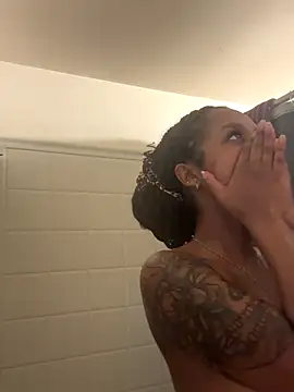 Your Paris online show from 11-11-25, 06:58