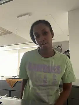 Your Paris online show from 12-01-25, 07:37