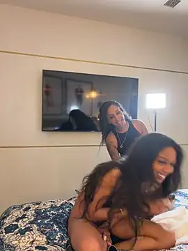 Your Paris online show from 02-26-26, 08:36