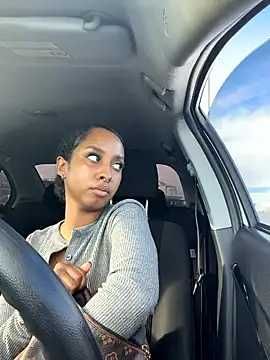 Your Paris online show from 01-12-26, 07:31