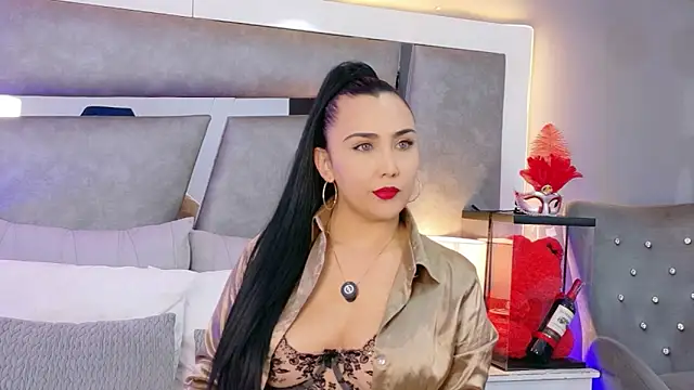 Evangeline Taylorr online show from 10-09-25, 01:00