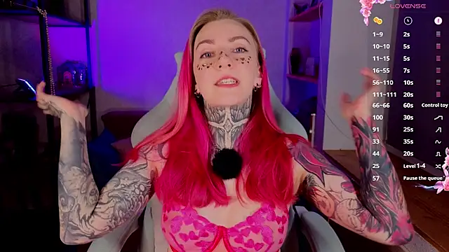 Roxy      online show from 03-01-26, 08:20