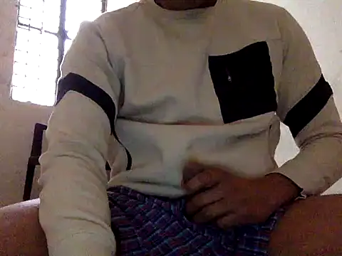 yadavindra85 online show from 01-18-26, 03:54