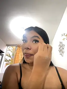 IsabelleFoxx  online show from 10-28-25, 08:41