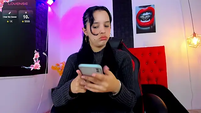 Snapshot of melissa_sc chatting on 02-12-25, 01:27 melissa sc online show from 02-12-25, 01:27