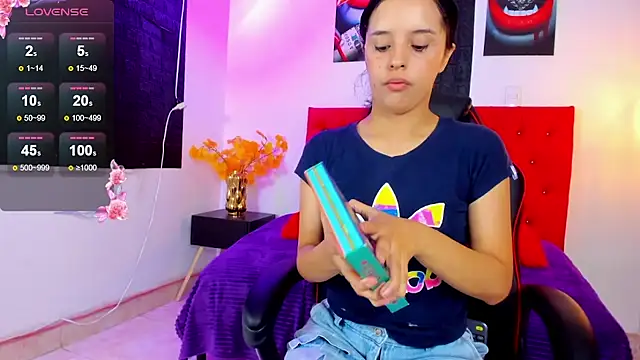 Snapshot of melissa_sc chatting on 03-17-25, 01:29 melissa sc online show from 03-17-25, 01:29