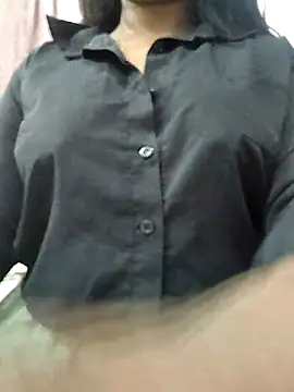 Snapshot of MohiniHott chatting on 09-14-25, 05:52 MohiniHott online show from 09-14-25, 05:52