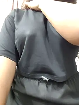 MohiniHott online show from 12-19-25, 06:05