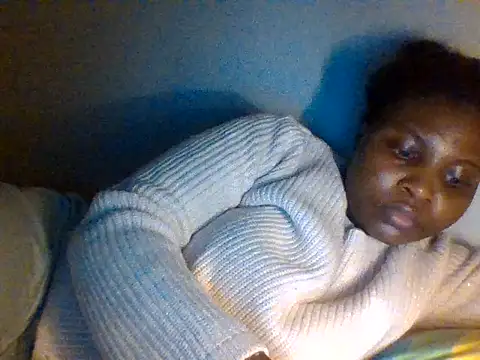 queenzuena online show from 06-25-26, 11:10