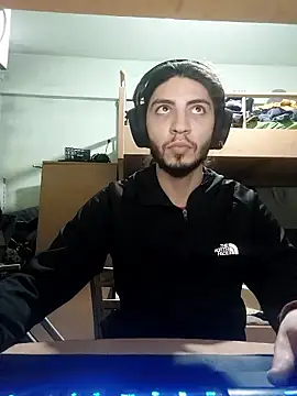 kleineid77 online show from 01-10-26, 04:57