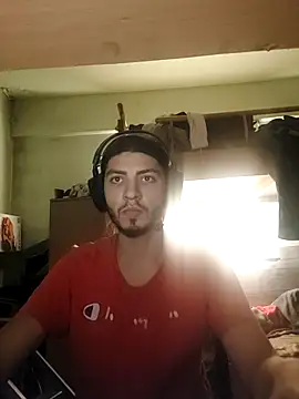 kleineid77 online show from 10-26-25, 01:33