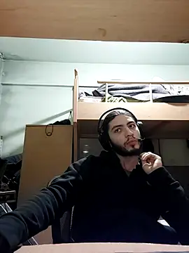 kleineid77 online show from 12-16-25, 05:50