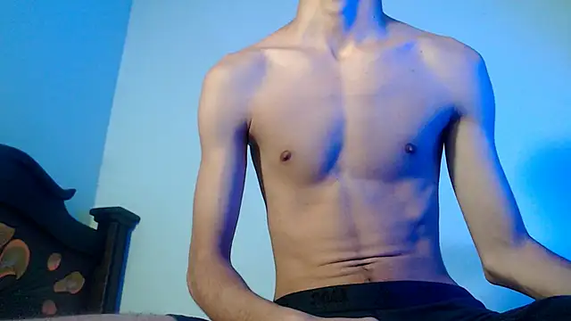 Snapshot of isaaclatino chatting on 02-18-25, 04:26 isaaclatino online show from 02-18-25, 04:26