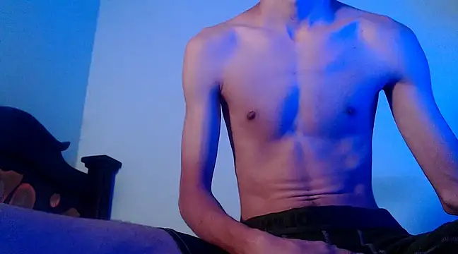 Snapshot of isaaclatino chatting on 03-01-25, 03:53 isaaclatino online show from 03-01-25, 03:53