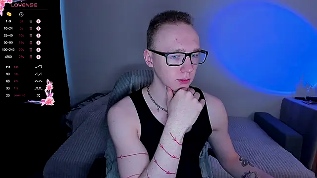 Alex silents online show from 11-20-25, 04:24