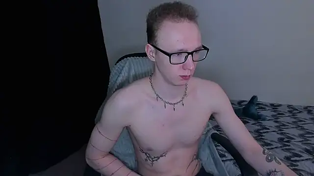 Snapshot of Alex_silents chatting on 10-07-25, 01:34 Alex silents online show from 10-07-25, 01:34