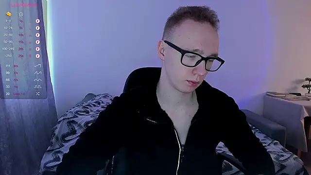 Snapshot of Alex_silents chatting on 03-07-25, 10:02 Alex silents online show from 03-07-25, 10:02