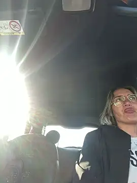 Snapshot of casalinga88 chatting on 04-04-26, 06:53 casalinga88 online show from 04-04-26, 06:53