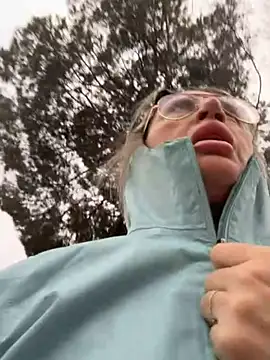 Snapshot of casalinga88 chatting on 03-29-26, 06:48 casalinga88 online show from 03-29-26, 06:48