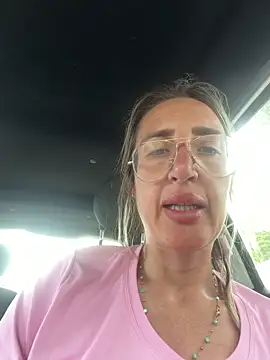 Snapshot of casalinga88 chatting on 04-10-26, 11:06 casalinga88 online show from 04-10-26, 11:06