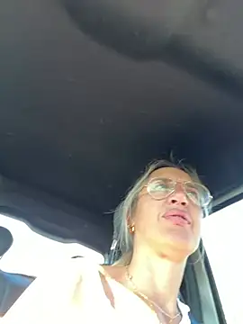 Snapshot of casalinga88 chatting on 06-27-26, 05:57 casalinga88 online show from 06-27-26, 05:57