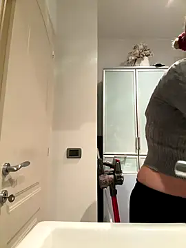 casalinga88 online show from 11-19-25, 07:47