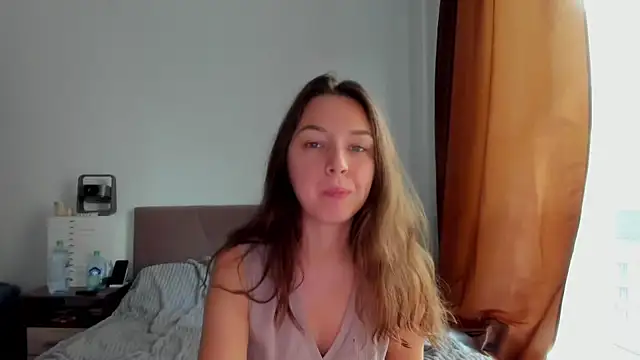 Adela Vetta online show from 10-13-25, 09:00