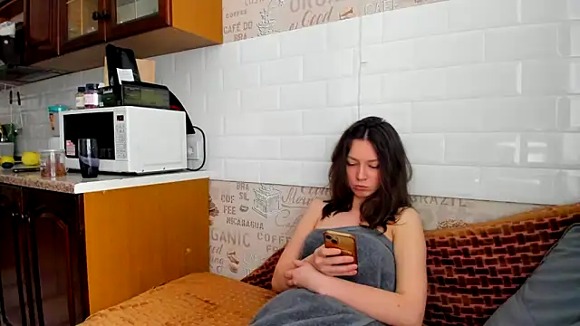 Adela Vetta online show from 03-02-25, 11:41