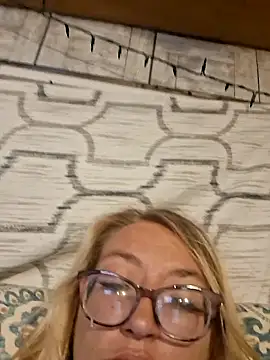 xWhoreAbleX Pika online show from 07-29-26, 04:33