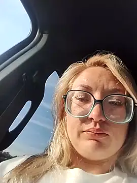 Snapshot of xWhoreAbleX_Pika chatting on 11-17-25, 09:41 xWhoreAbleX Pika online show from 11-17-25, 09:41