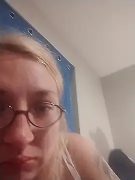 Snapshot of xWhoreAbleX_Pika chatting on 03-03-26, 02:40 xWhoreAbleX Pika online show from 03-03-26, 02:40