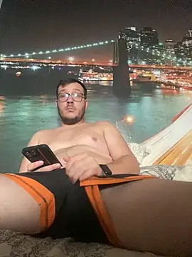 ionut9879 online show from 12-04-25, 11:20