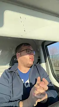 ionut9879 online show from 03-05-25, 06:12