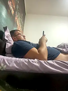 ionut9879 online show from 10-16-25, 10:23