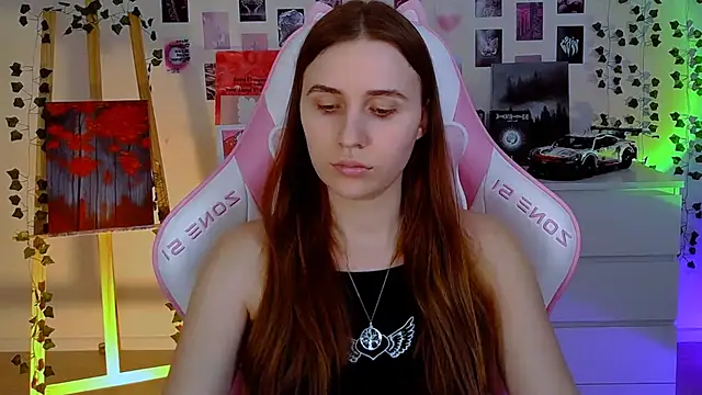 AliceCharmy online show from 02-20-25, 02:46