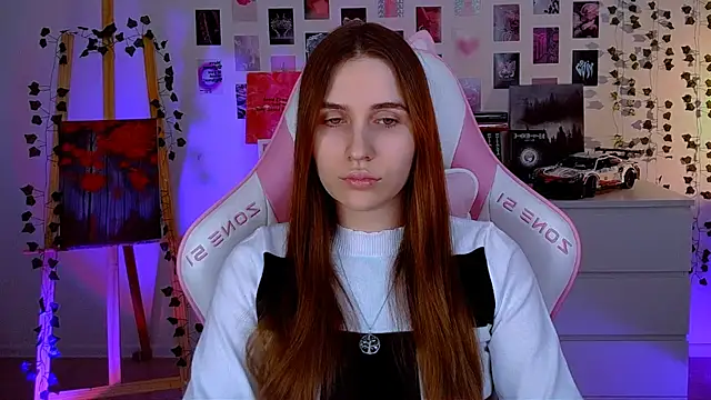 AliceCharmy online show from 03-07-25, 03:28