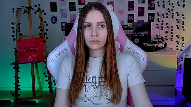 AliceCharmy online show from 10-07-25, 06:58