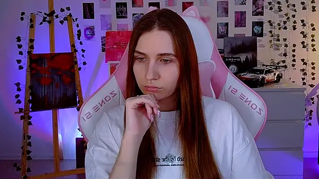 AliceCharmy online show from 02-28-25, 06:09