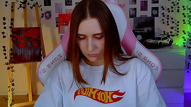 AliceCharmy online show from 02-20-25, 08:47