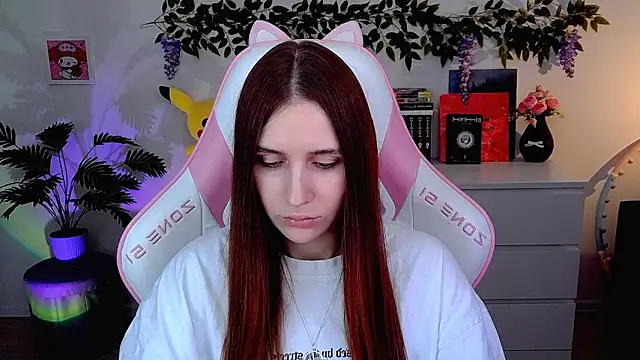 AliceCharmy online show from 03-08-26, 01:25