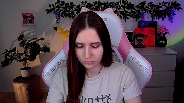 AliceCharmy online show from 03-26-26, 03:54